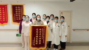 文章附图